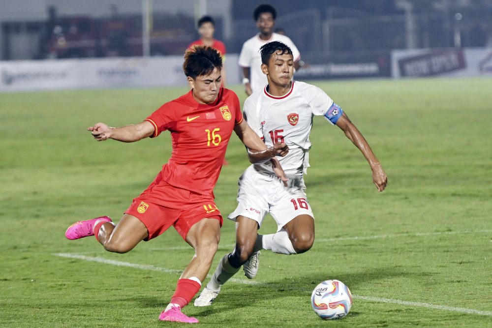 乐鱼体育平台-国际足球比赛中中国队展现出色实力