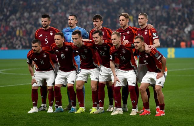 霍芬海姆遭遇惨败,保级形势严峻的简单介绍 霍芬海姆遭遇惨败,保级形势严峻的简单介绍