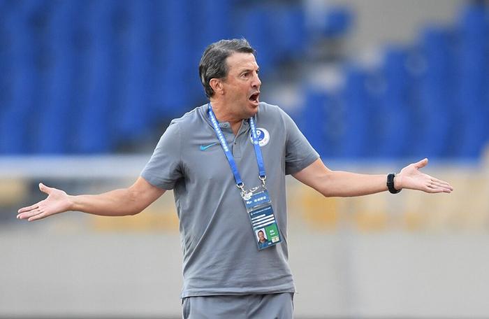 马林主场大败,保级形势日益严峻的简单介绍 马林主场大败,保级形势日益严峻的简单介绍