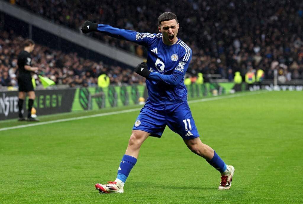 乐鱼体育官方-莱斯特城逆转胜利，继续冲击联赛前四的简单介绍