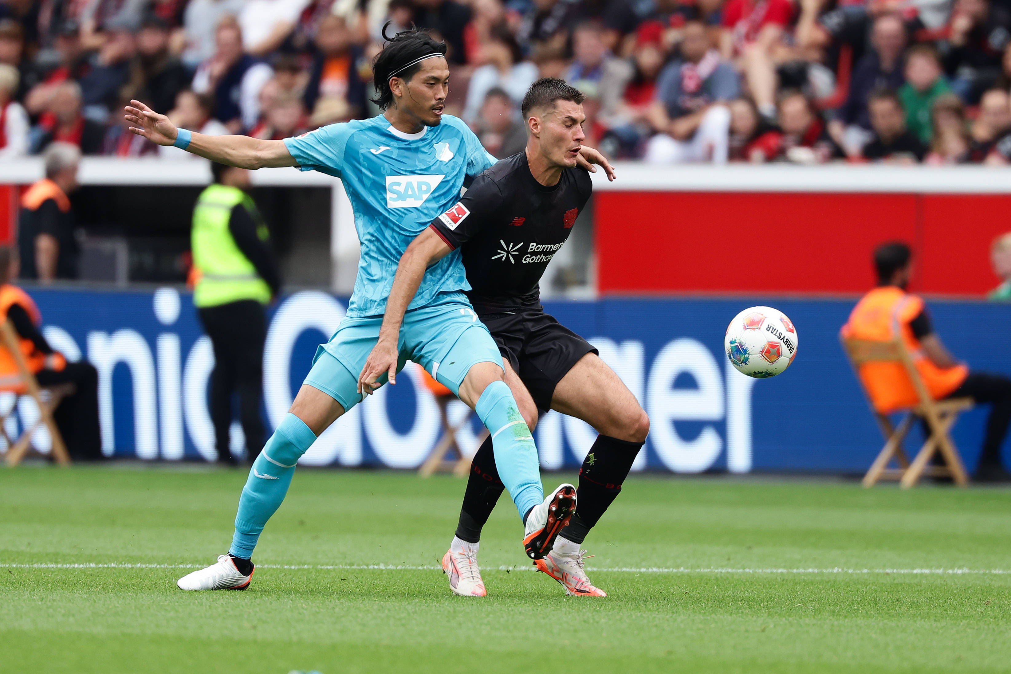 乐鱼体育课程-勒沃库森备战临近比赛，磨刀霍霍的简单介绍