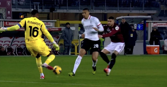 乐鱼体育网站-AC米兰客场遭遇失利，积分榜前景蒙上阴影的简单介绍