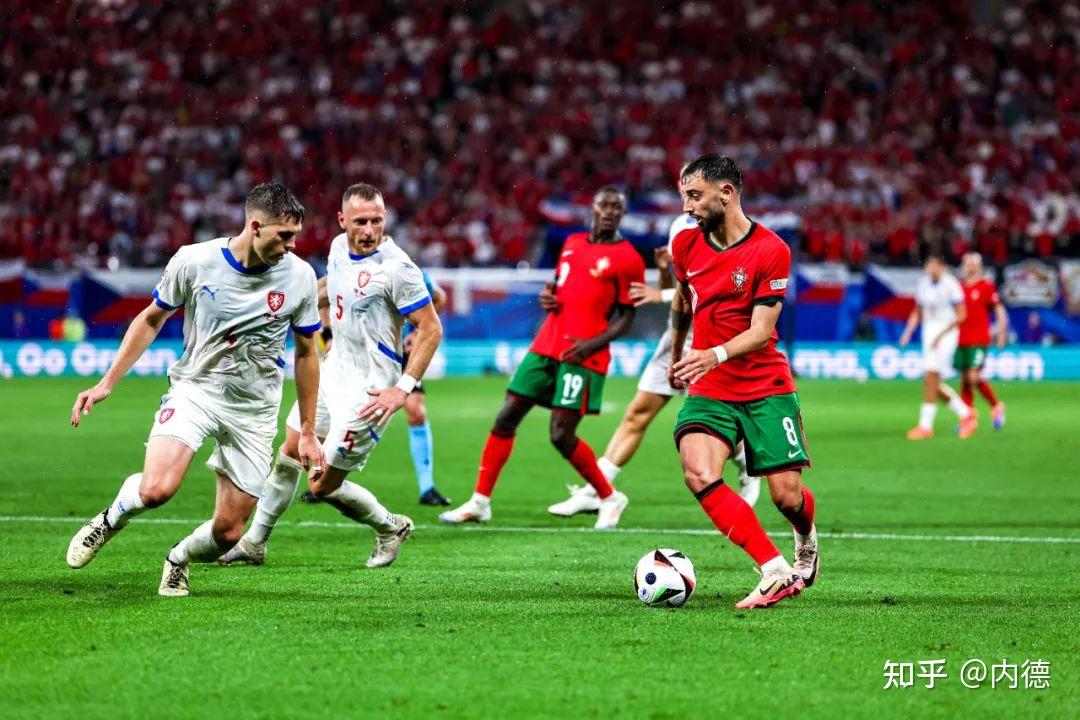 绝杀!葡萄牙击败强大对手,挺进下一轮 绝杀!葡萄牙击败强大对手,挺进下一轮