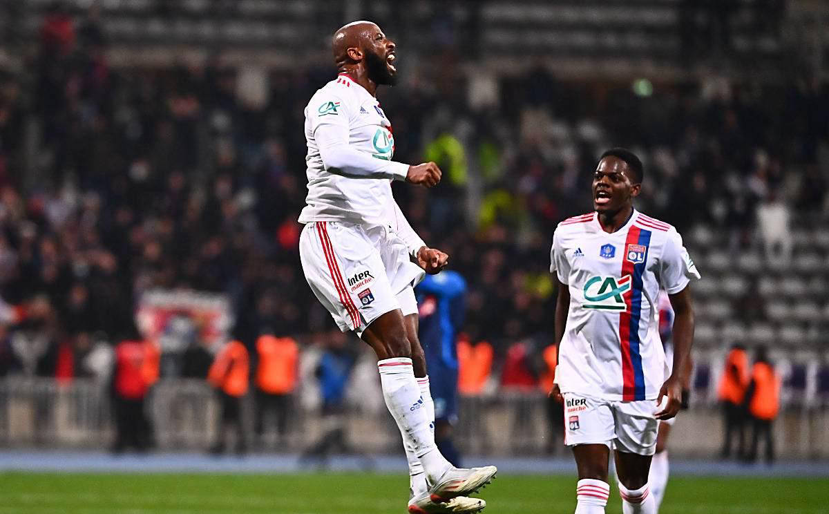 马赛新赛季势如破竹，客场夺冠