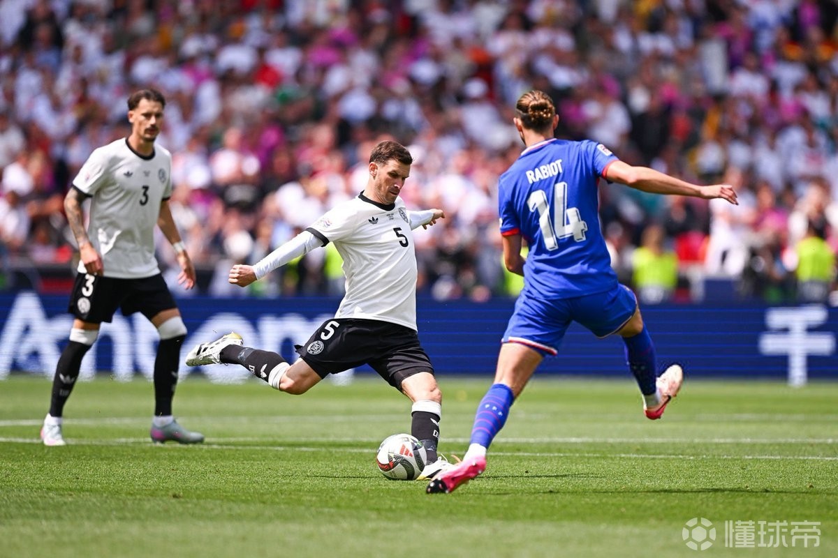 乐鱼体育官方入口-欧洲杯附加赛扣人心弦，德国队团结一心