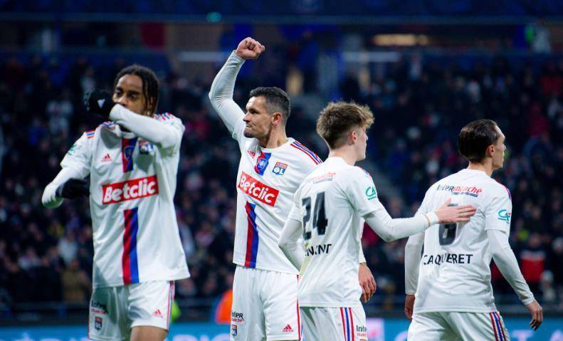 乐鱼体育app-格勒诺布尔击败昂热，取得胜利的简单介绍