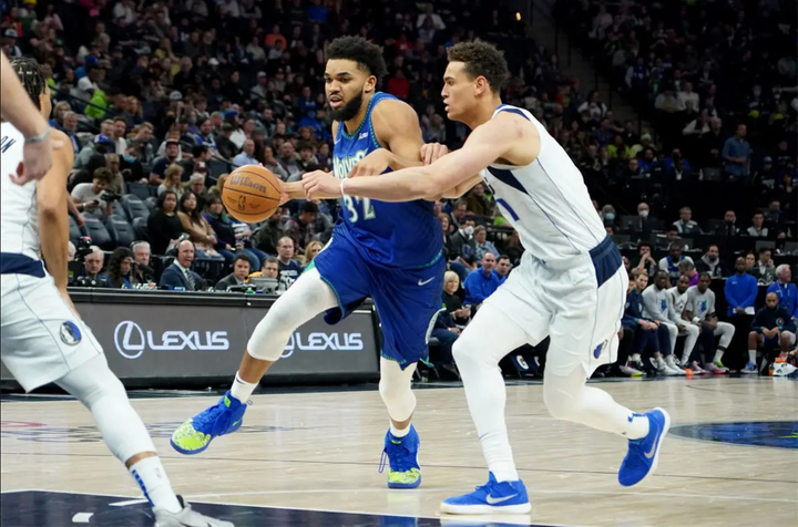 乐鱼体育在线登录-森林狼掀热潮，客场战胜马刺稳固排名