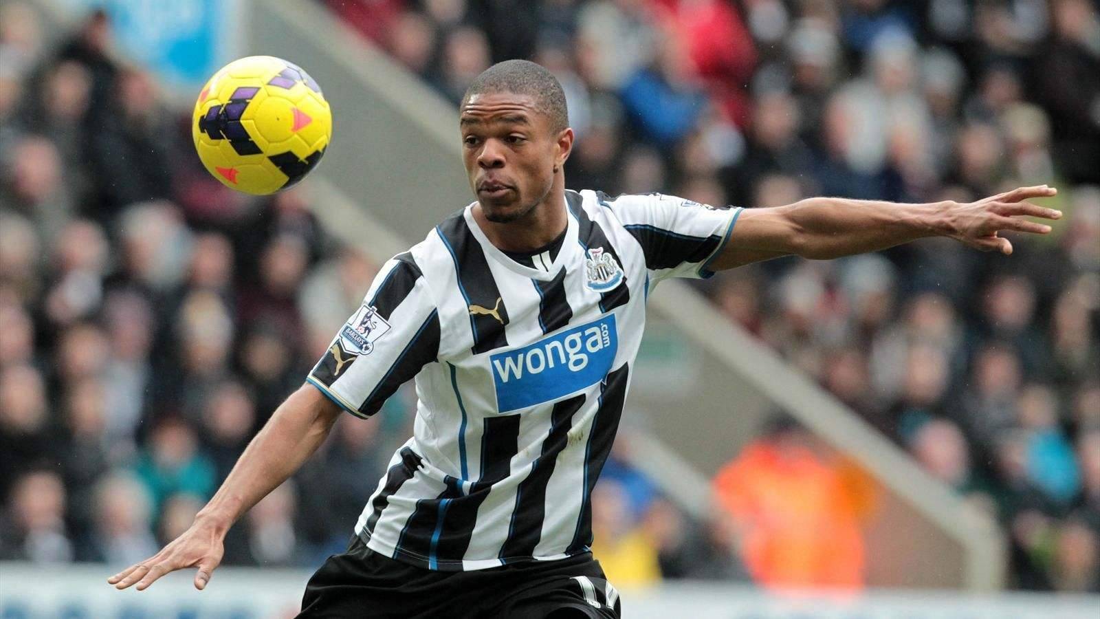 乐鱼体育地址-纽卡斯尔联客场战胜水晶宫，取得宝贵三分