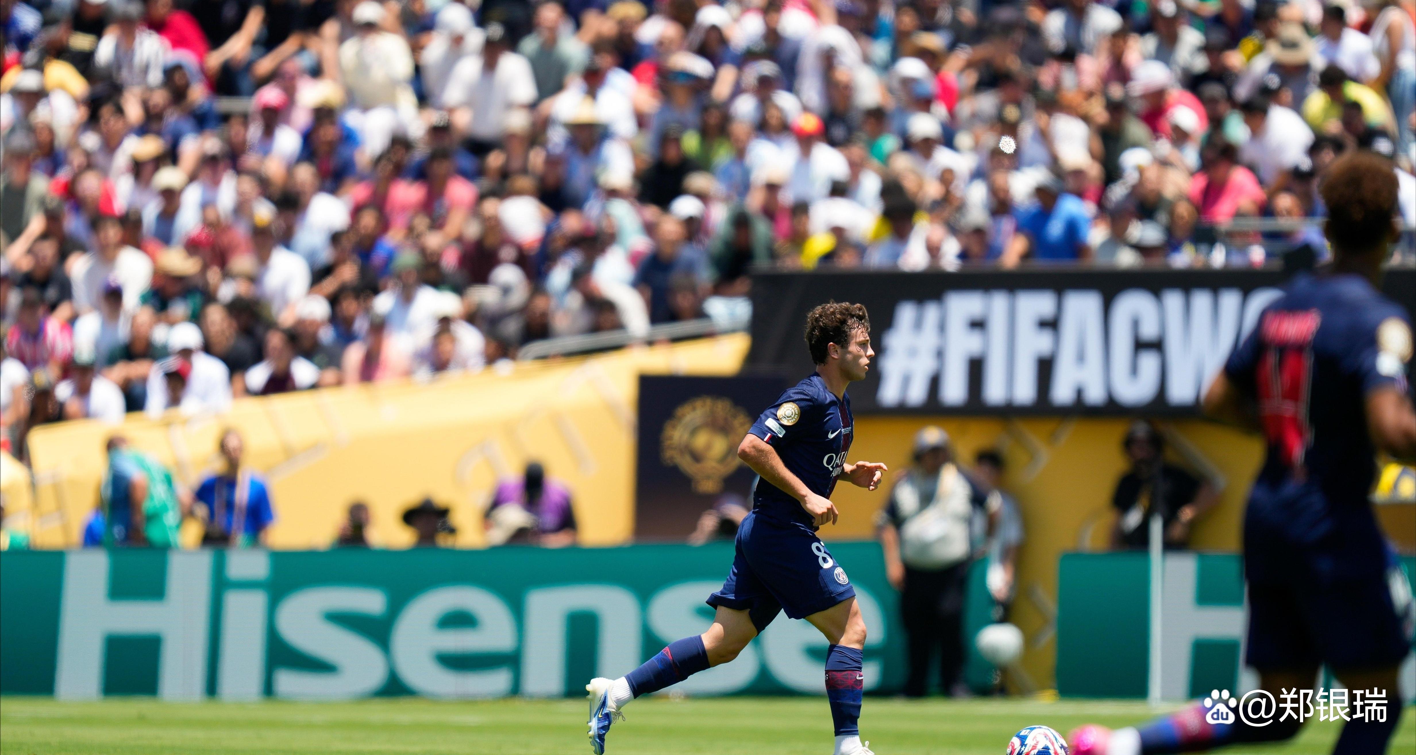 乐鱼体育app下载地址-巴黎圣日耳曼惨败震惊全场观众